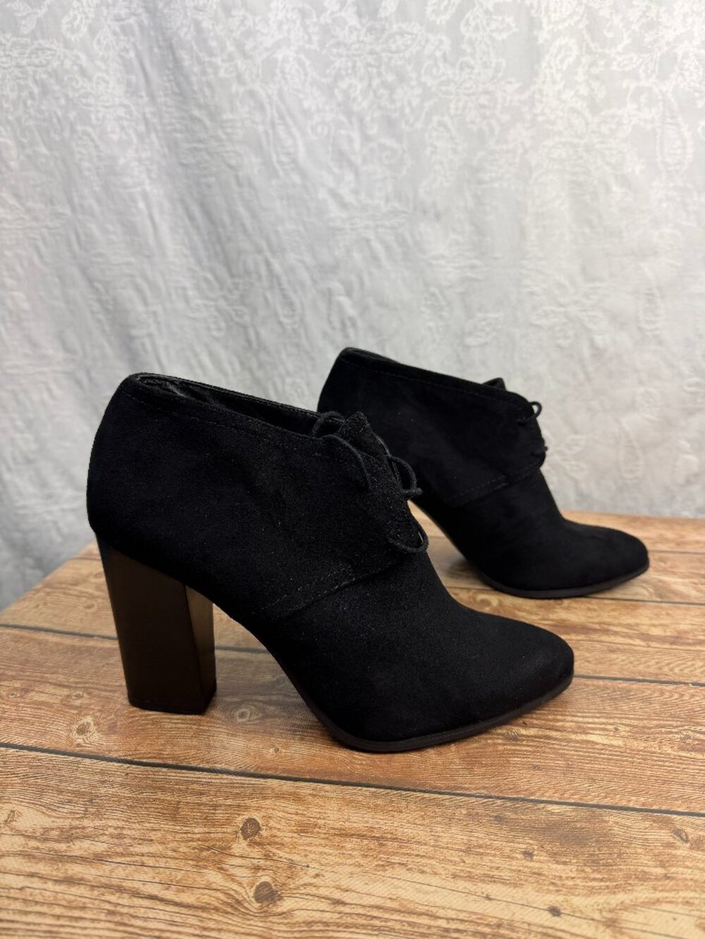 Franco Sarto Black Suede Ankle Booties Lace Up Chunky Block Heel Size 10
